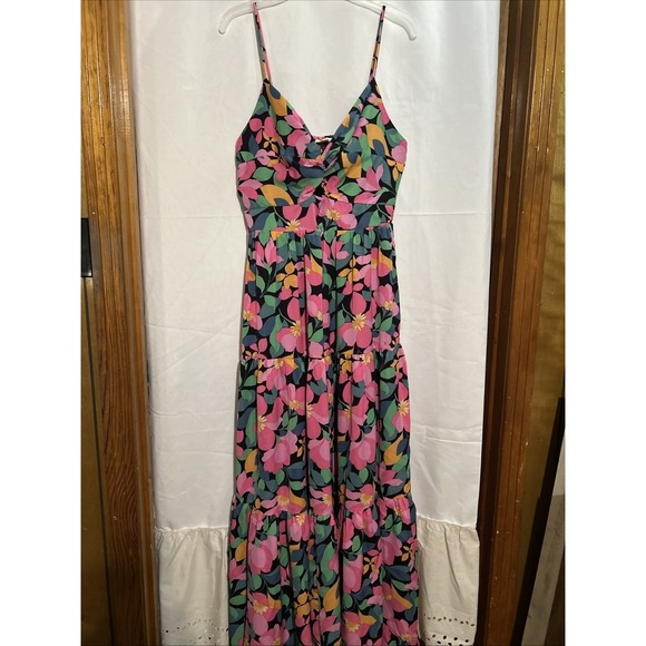 entro Dresses & Skirts - Entro Women's Floral Print Maxi Sundress Tiered Skirt Smocked Back Size L